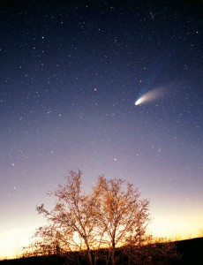 1024px-Comet-Hale-Bopp-29-03-1997_hires_adj